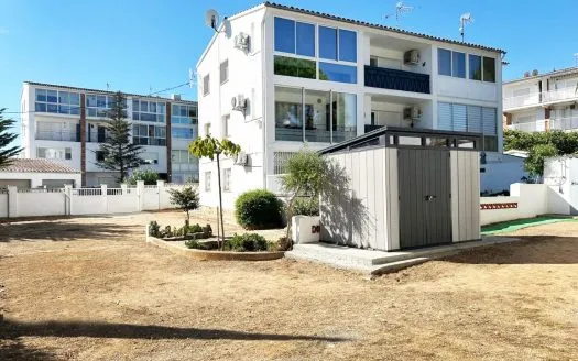 Apartamento a 500 metros de la playa de Riells · L’Escala